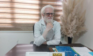 نه کوچه ای برای دویدن و نه کوهی برای فریاد: موانع بیرونی و درونی در مسیر رشد کودکان امروز