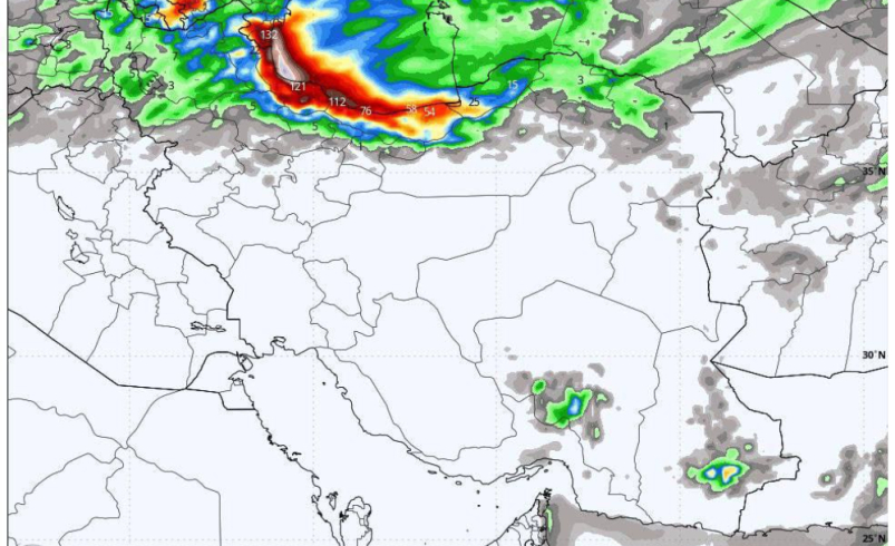 باران پاییزی منتظر پایان تابستان