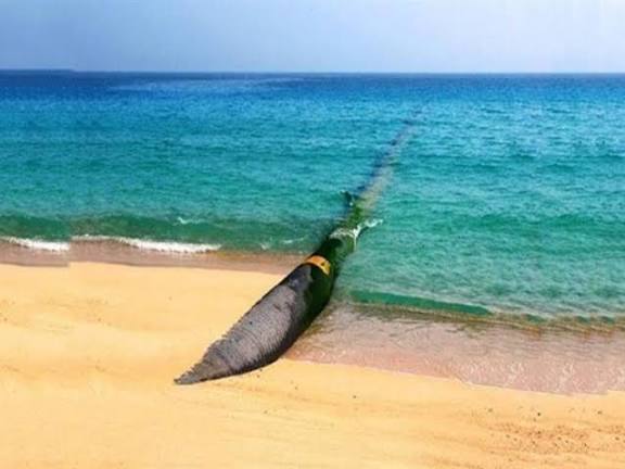 کاهش بی‌سابقه سطح آب دریای خزر: روند ۵۰ سال اخیر، پیامدهای اقلیمی و عوامل انسانی